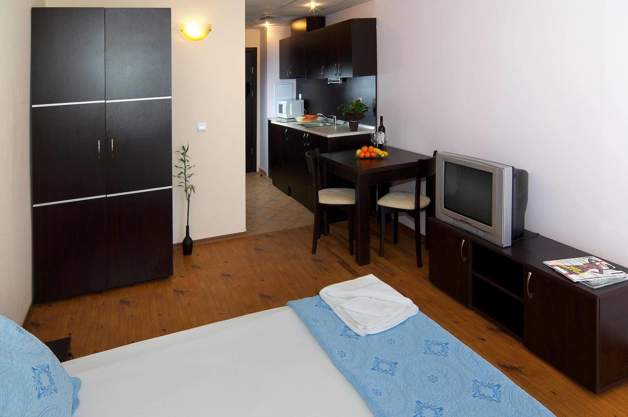 Royal Beach Hotel โซโซโปล ภายนอก รูปภาพ